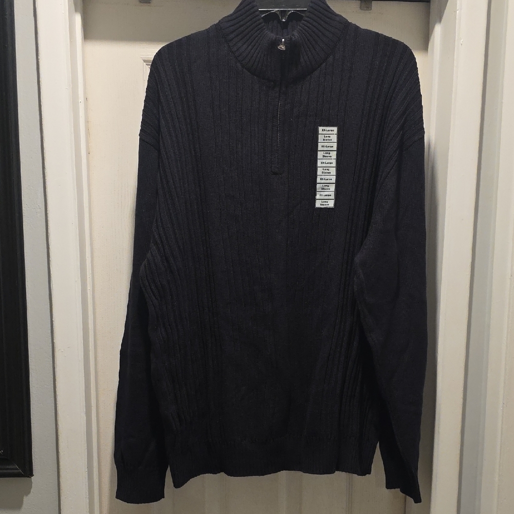 Men's Classic Black Zip-Up Sweater